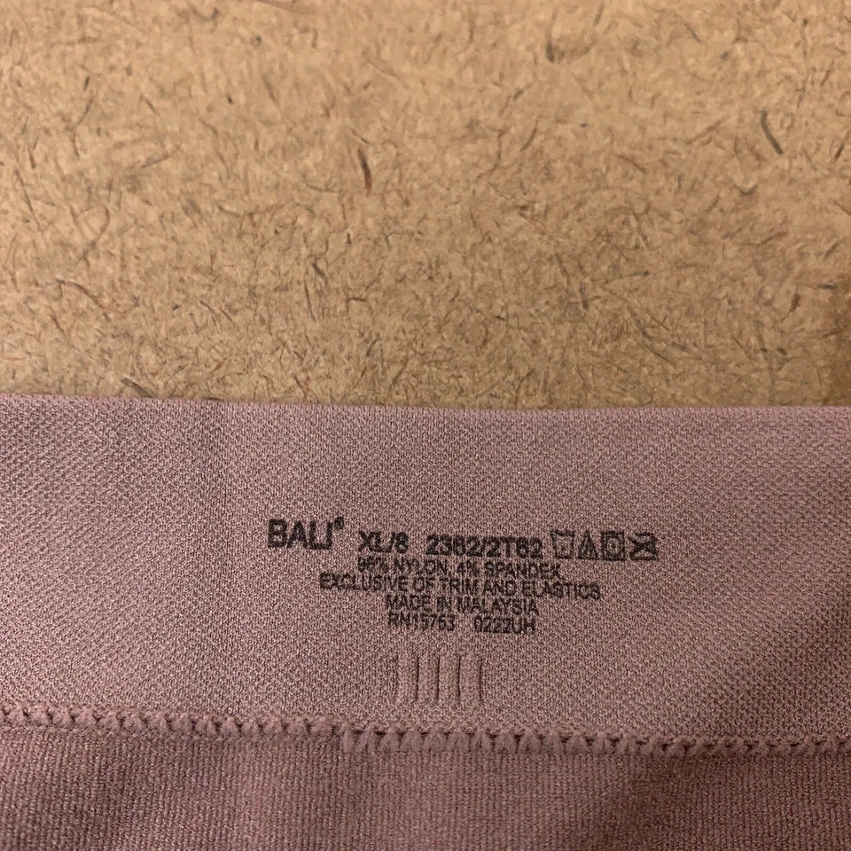 Braguita para mujer Bali talla XL/8 terciopelo moca una suave corte alto U nueva con etiquetas *defecto Foto 3 de 4