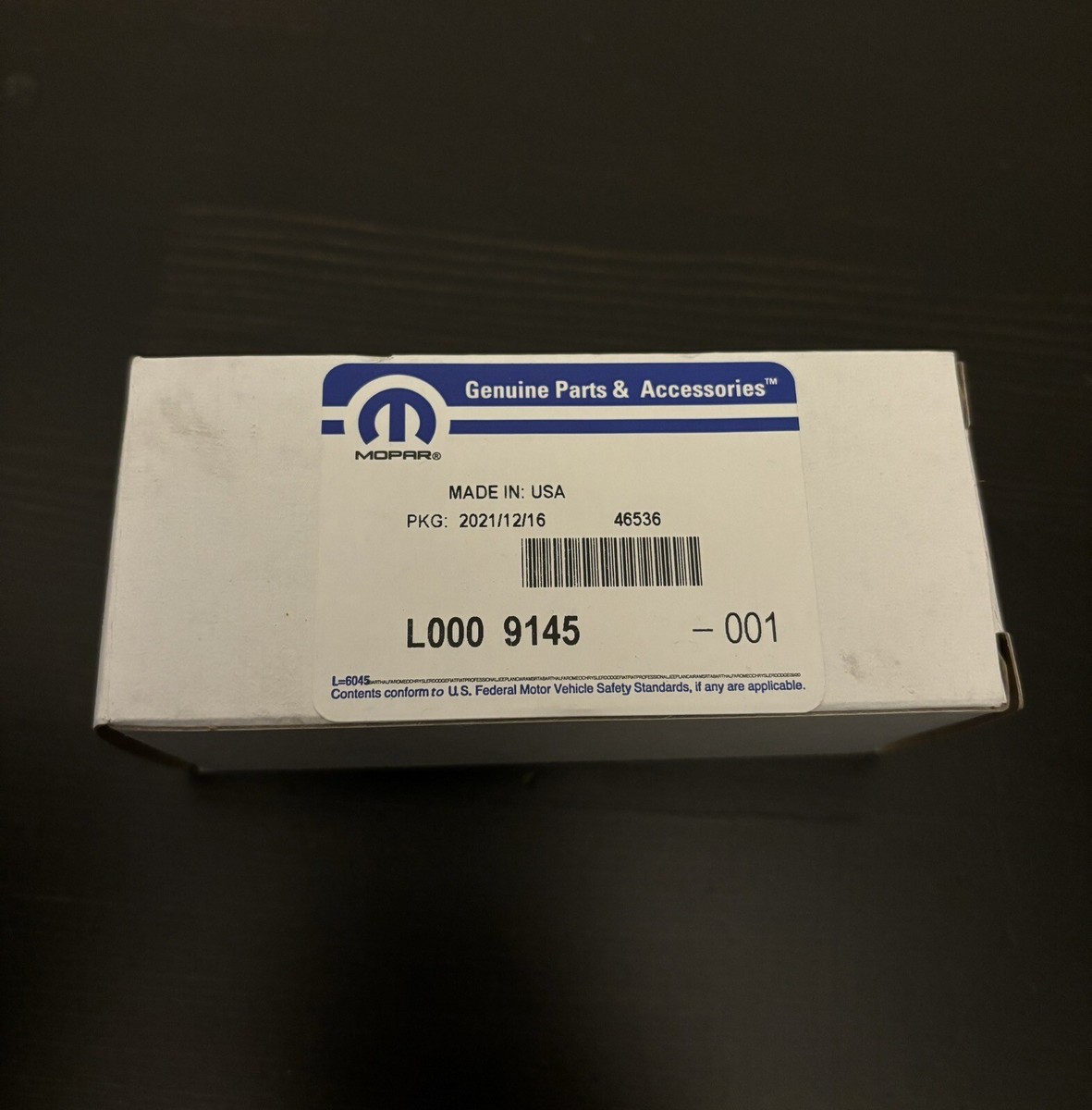 L000 9145 Mopar Sylvania 9145 H10 Front Fog Light Bulb | H10 (9145