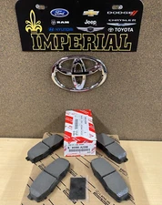 2007-2017 TOYOTA TUNDRA GENUINE TCMC REAR BRAKE PAD SET 04466AZ308