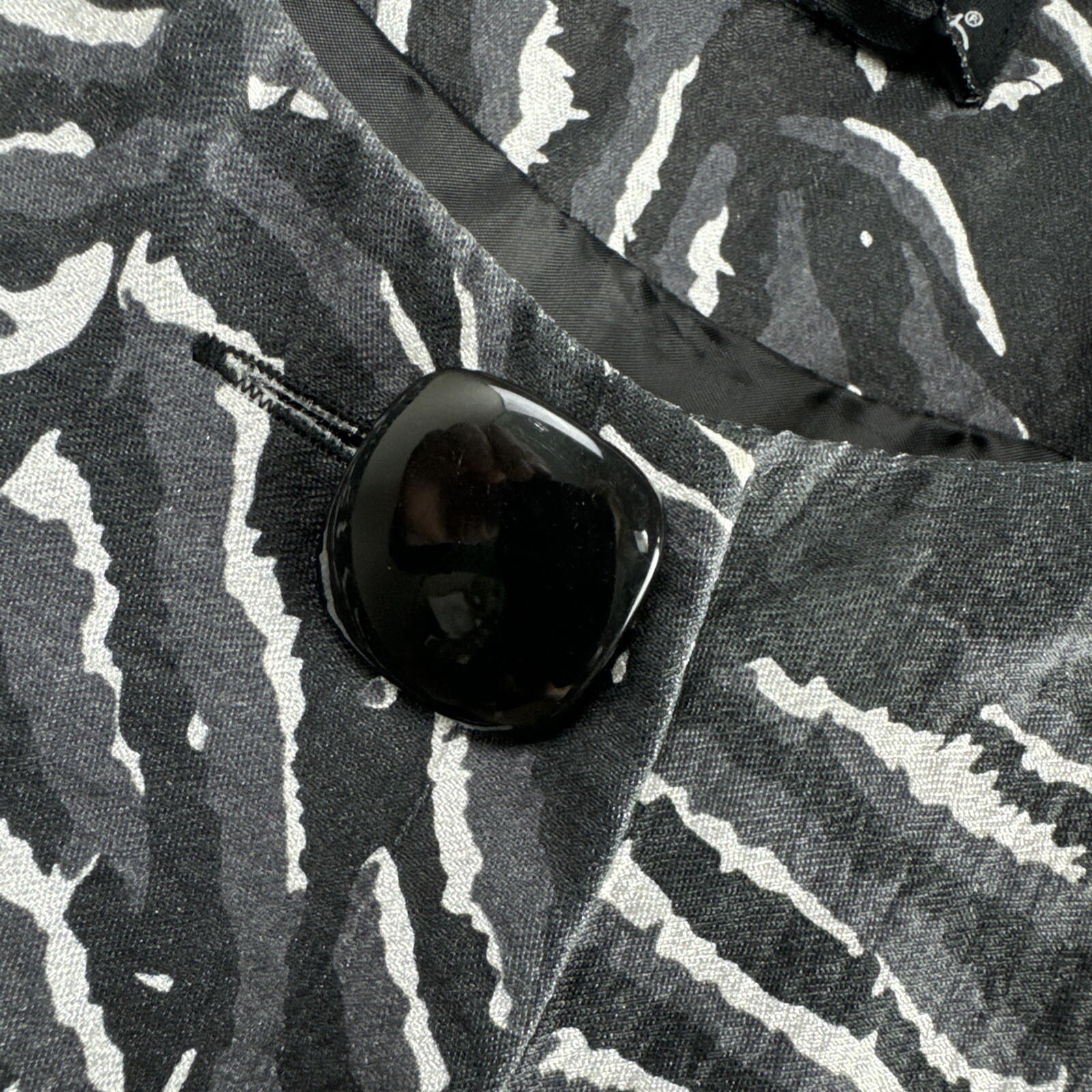 Picture 5 of 12