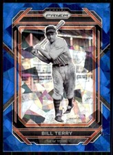 2023 Panini Prizm Blue Cracked Ice #185 Bill Terry New york Giants