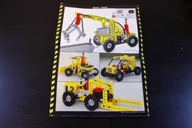Vintage LEGO 8040 Technic Universal Pneumatic Set Near Complete Manual & Insert
