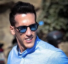 Classic Sunglasses Blue Lens Small Frame Retro Style Light Weight Comfortable