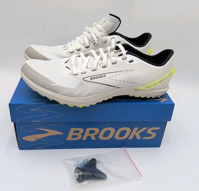Brooks Draft XC NEW Men's 9 Women's 10.5 Running White Racing Spikes 1000391D129