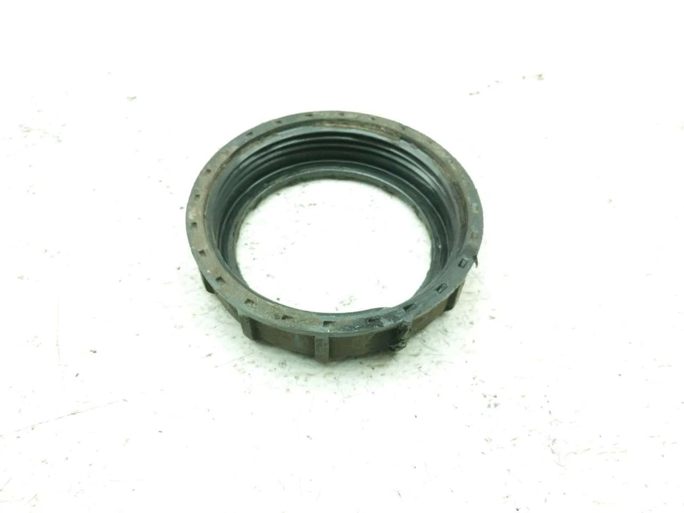 Anillo bisel de bloqueo del tanque de gasolina de elevación alta Polaris Sportsman 850 20 Foto 4 de 4