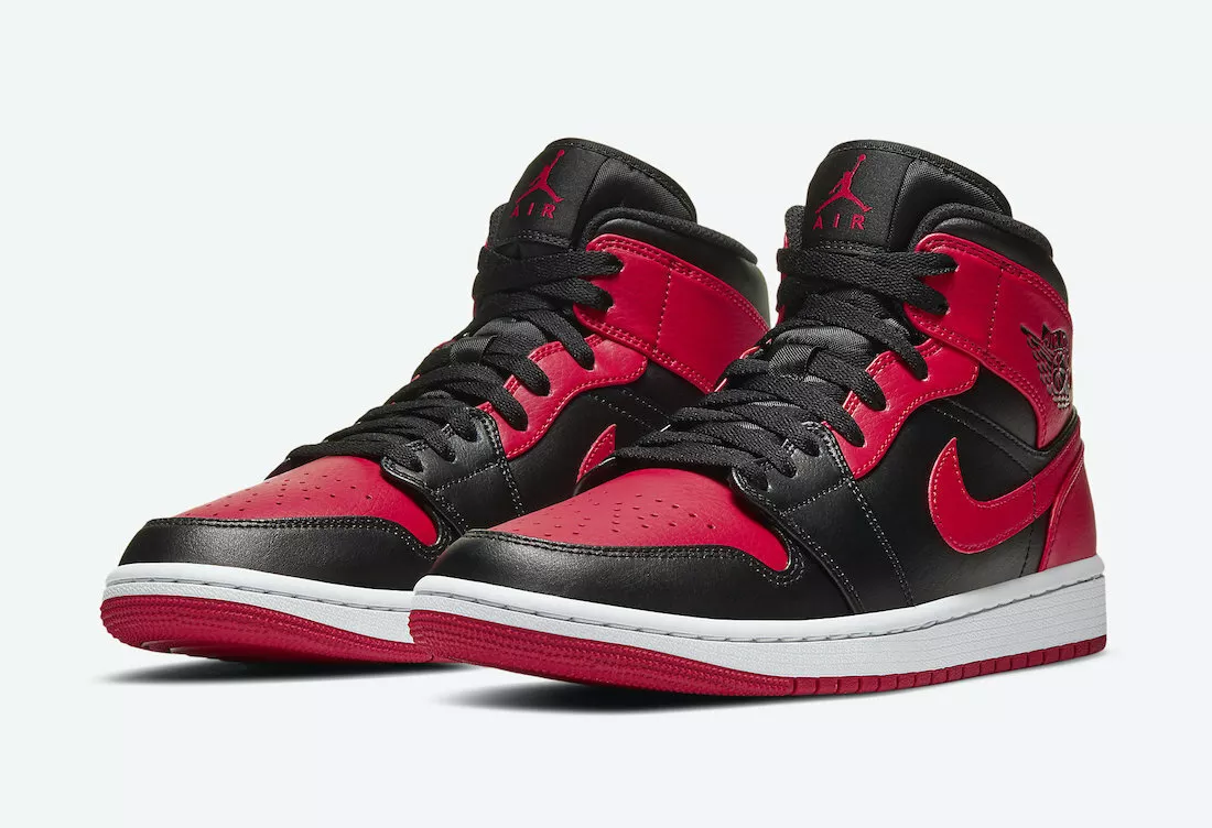 Air Jordan 1 Mid 'Banned' 2020 554724-074