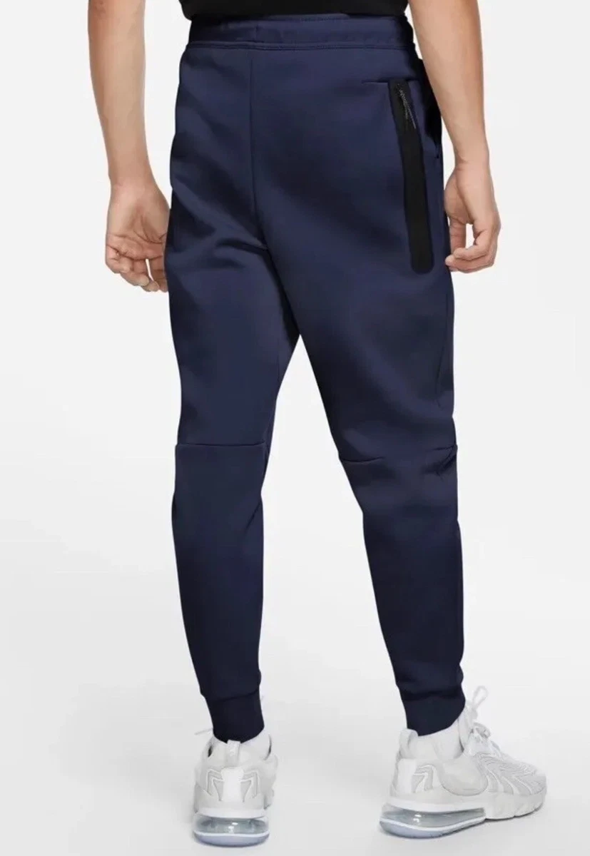 NIKE TECH FLEECE JOGGERS