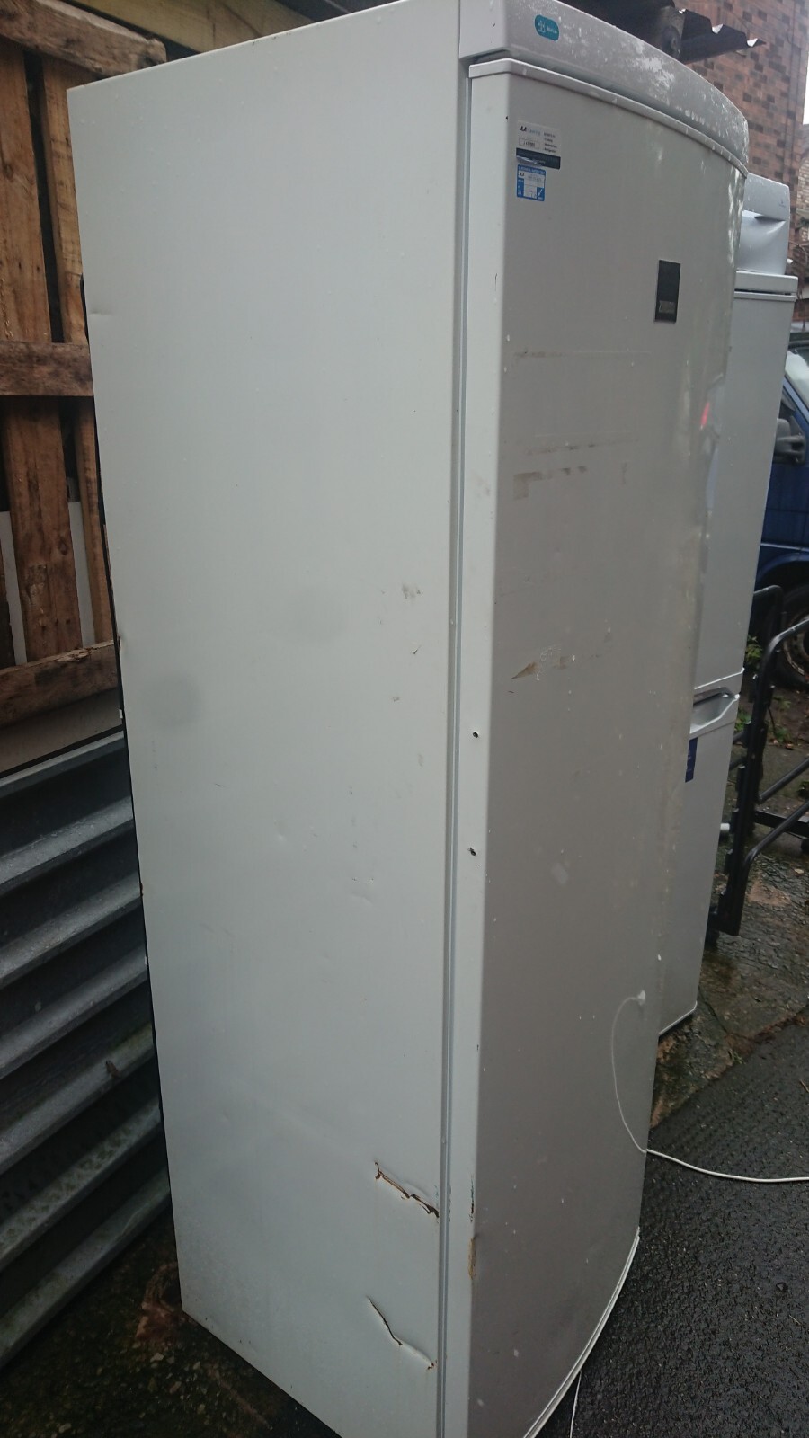 Bosch Under Counter Fridge / Refrige (choice Of x3) 1x Full Size