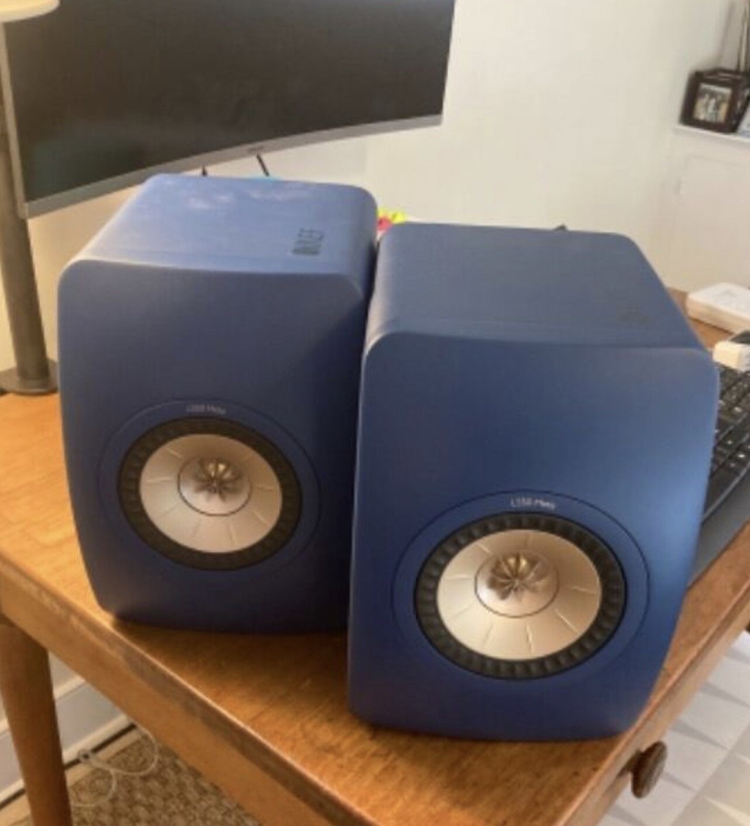 KEF LS50 META (RBL) Bookshelf Speakers (Royal Blue SE)