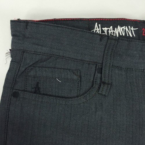Altamont Chino, pantaloncini nuovissimi antracite taglia 28 30 - Foto 2 di 2