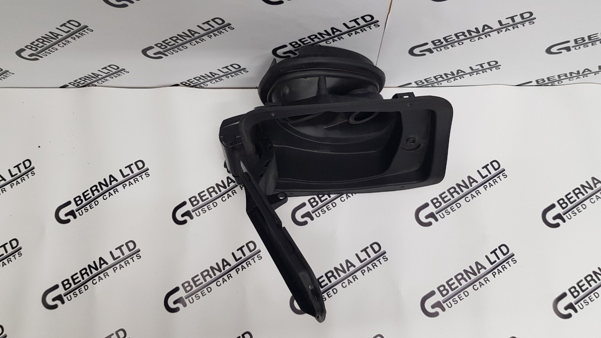 GENUINE BMW 2 SERIES F46 2014-2021 FUEL FLILLER FLAP TANK 7332361 