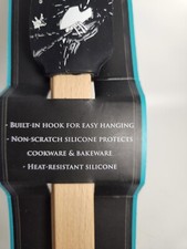 Disney Tim Burton's The Nightmare Before Christmas 2 Pack Spatula Set NEW