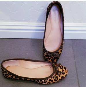 banana republic leopard flats