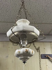 VINTAGE HANGING  Swag LAMP, BRASS & GLASS Chandelier Lamp- Autumn Leaves-Floral