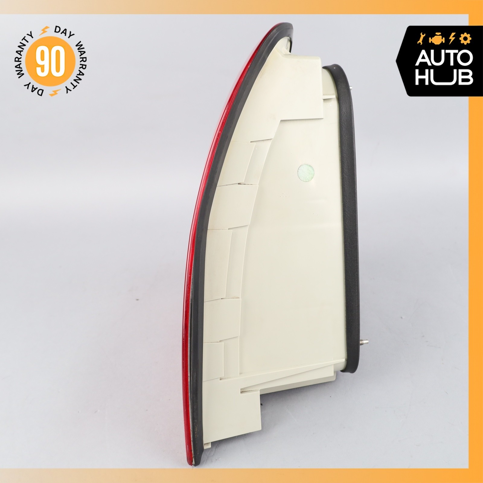 09-13 Maserati Quattroporte M139 Left Side LED Tail Light Lamp 208579 OEM 51k