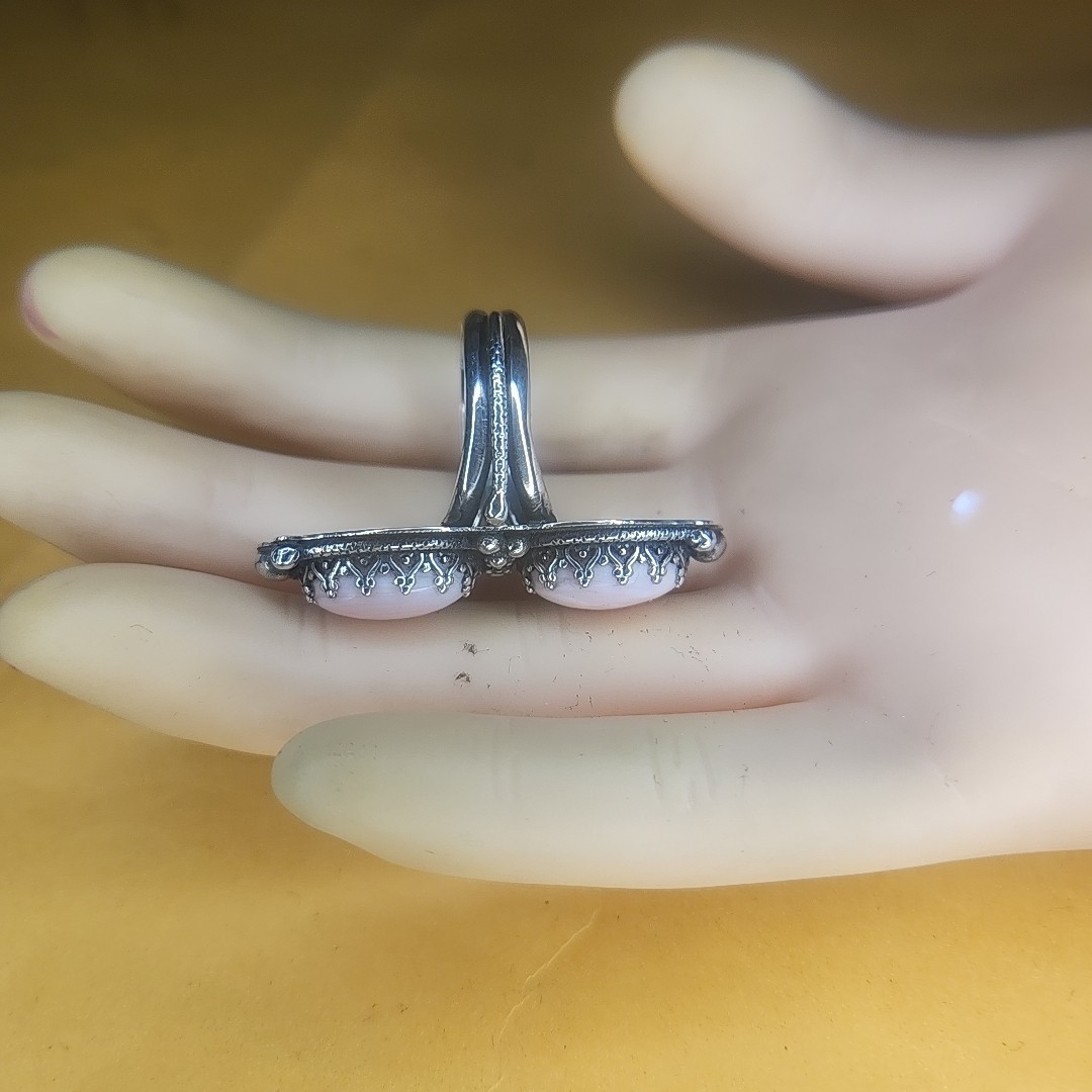 Sterling Silver 2 Pink Queen Shell Ring - image 7