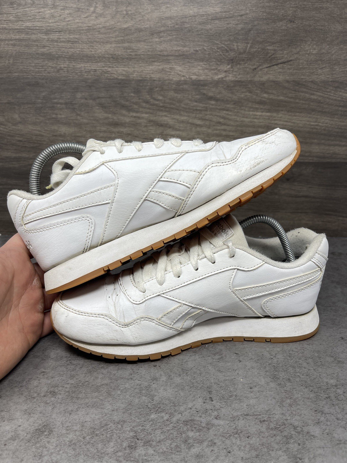 Reebok Classic Sneakers Womens Size 7.5 White Leather Shoes CM9940 thumbnail 7