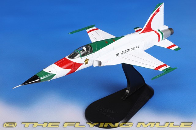 ホビーマスター ノースロップ F-5 タイガーⅡ 1/72 スケール Y0944 Amazon.com: Hobby Master Northrop F-5E Tiger II 19 Squadron