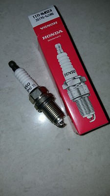 New Genuine Honda Spark plugs 98079-5615E Denso K20PR-U11 Sold as a set of 4