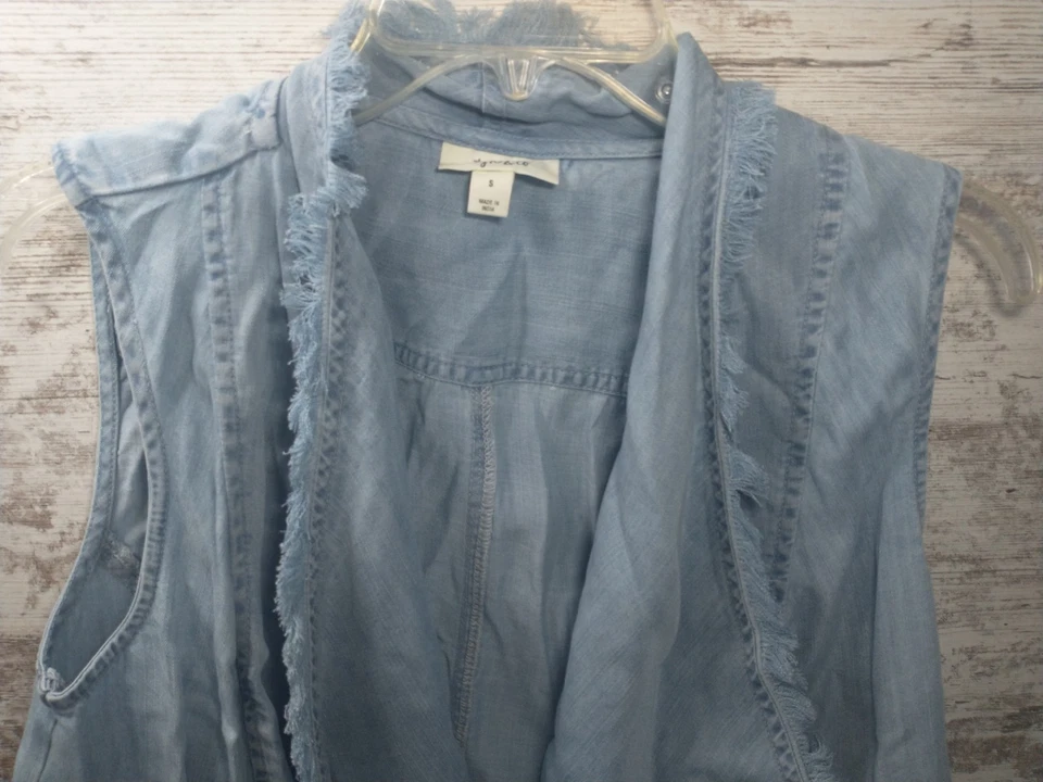 Chaleco vaquero azul Style & Co para mujer pequeño frente abierto mezcla de algodón suave con flecos  Foto 2 de 4