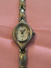Vintage Gucci Women's Dress Watch Silver Tone Steel Link Bracelet Style Working