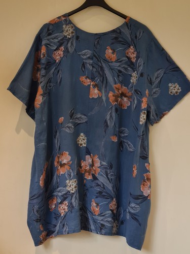 Made In Italy Tunic Top blue Floral Linen with Pockets One Size Plus UK 16-20 - Picture 7 of 11
