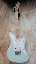 Guitarra eléctrica SQUIER MINI JAZZMASTER HH