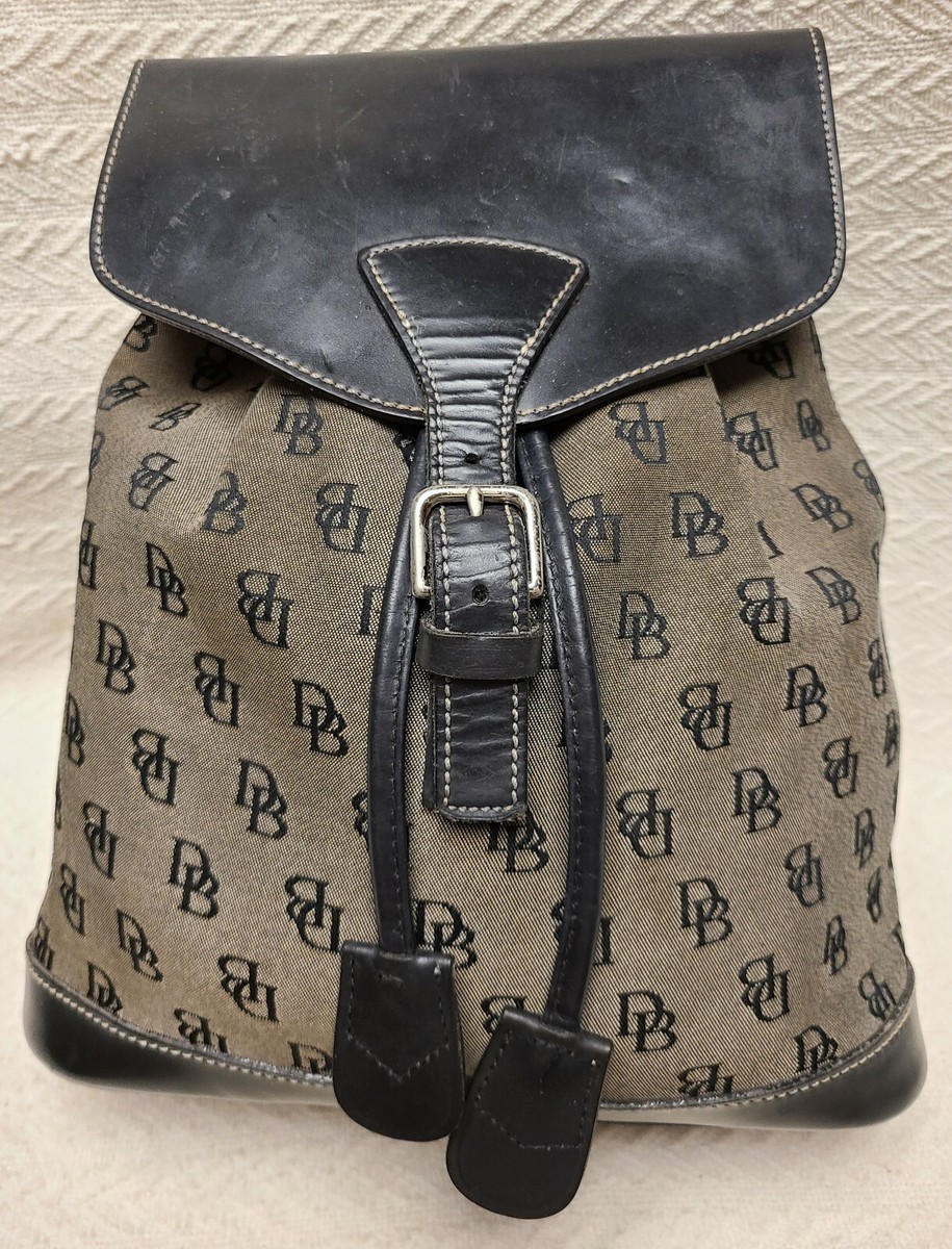 db leather backpack Daypack 17L Brown Up system for added convenience Db The Petite Portmantos