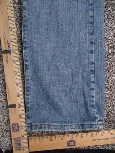 Levis 504 Tilted Jeans Womens 11L Blue Denim Straight Mid Rise Medium Wash 33x32 - Picture 15 of 16