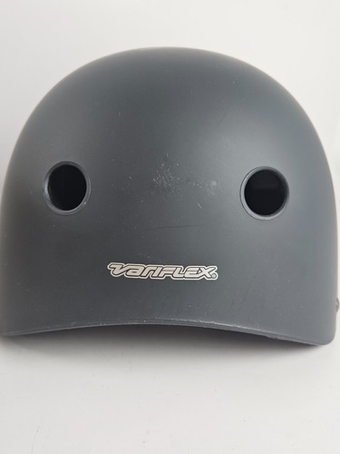 Variflex Aggressive Multi-Sport Helmet Black Medium NEW FREE POSTAGE - Bild 4 von 4