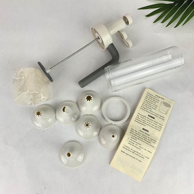 Pampered Chef Easy Accent Decorator 1775 for sale online