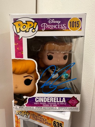 Lily James autograph on funko pop (Cinderella) Lily James autograph on funko pop (Cinderella) | Funko Pop | 2 Lily James autograph on funko pop (Cinderella) | Funko Pop