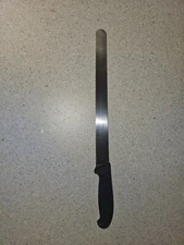 Victorinox 30cm Slicing Knife Round Wavy Edge Fibrox Handle Black | 5.4233.30