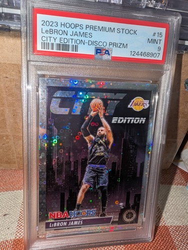 2023 LeBron James [Disco Prizm] #15