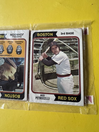 1974 TOPPS BASEBALL Holiday 12 Card Rack Boston Red Sox RICO PETROCELLI EX/EX+ - Picture 4 of 5