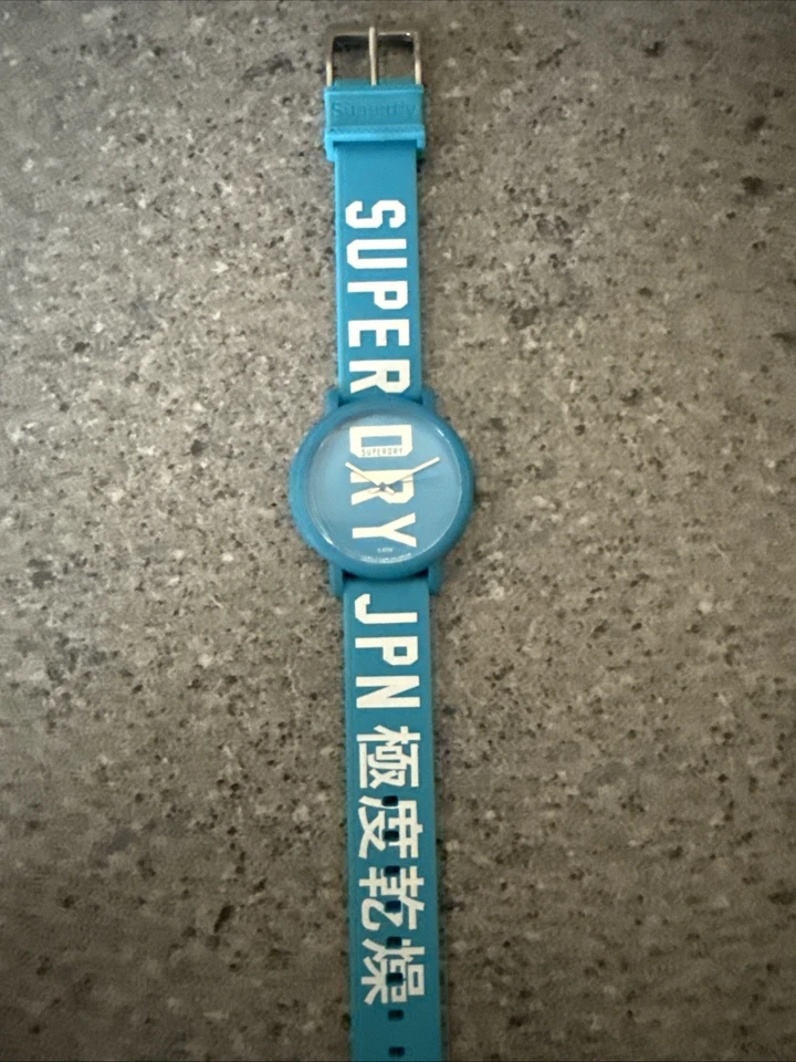 Superdry Hombre Reloj Azul Brillante, Sin Usar, Batería Nueva. Excelente Estado Foto 2 de 3
