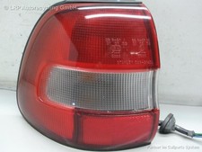 Suzuki Baleno Kombi Bj.1998 original Rückleuchte Heckleuchte links