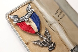 (DF) Vintage Boy Scouts BSA Eagle Scout Medal Robbins Type 1A 1920 1925