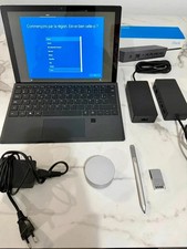 Microsoft Surface Pro 5 i5 256Go 8Go RAM Clavier + Dock + Dial + Stylet