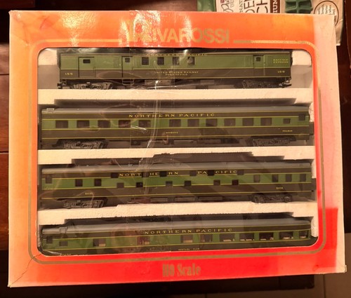 Rivarossi 6971 HO Northern Pacific B Set 4 Coches Montana Club Interiores En Caja | Condition: Used