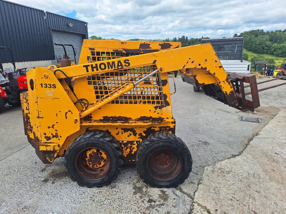Thomas 133s skid steer runs well cheap little loader £4995+VAT eBay