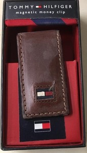 tommy hilfiger clip wallet