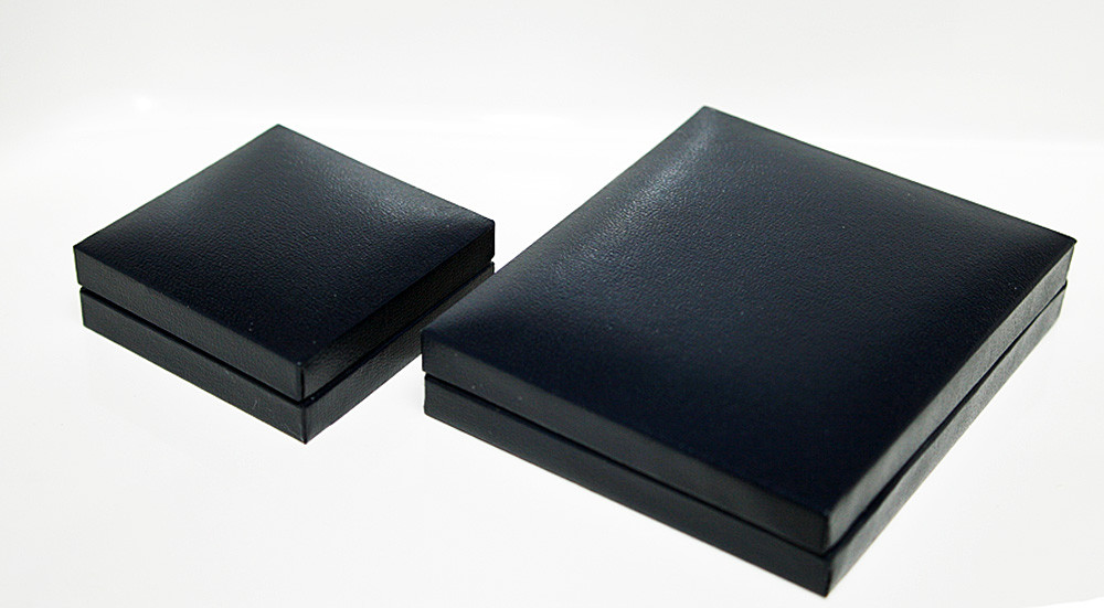 9ct Gold Amethyst Pendant no chain Oval Necklace Gift Boxed Made in UK