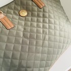 Foto 6 di 12