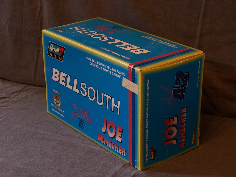 Colección Revell 1998 Bellsouth Páginas Amarillas Monte Carlo Joe Nemechek 1:24 Foto 3 de 4