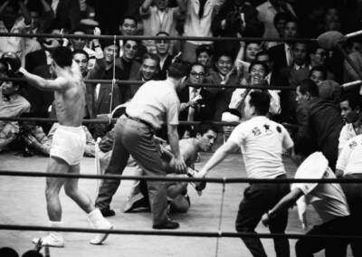 Yoshiaki Numata v Raul Rojas - WBC Lightweight Title 1970 OLD BOXING PHOTO 1