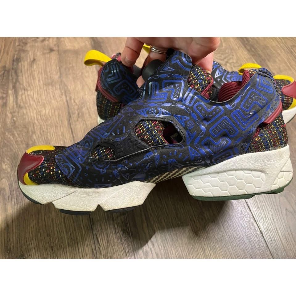 Insta pump fury reebok mens size 8.5 - Image 4 of 4