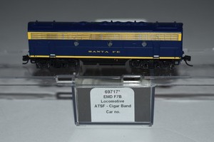 N Scale Santa Fe Locomotive | eBay