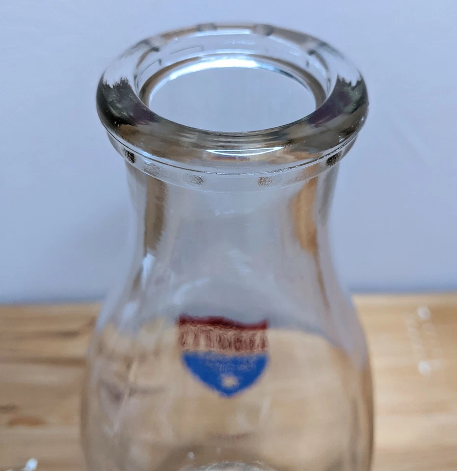 Vintage Milk Bottle One Quart American Abbott's All Star Dairies Retro Americana - Image 4 of 4