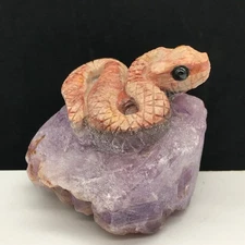 Natural quartz crystal cluster mineral specimen.Amethyst.Hand-carved.Snake.